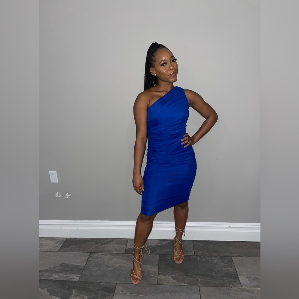 Love By Design Blue One-Shoulder Midi Dress